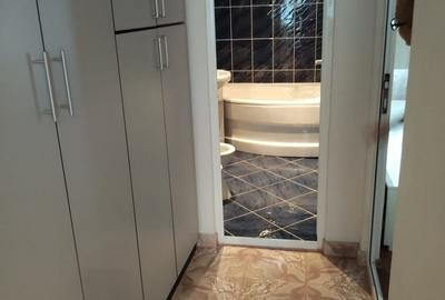Apartament cu 2 camere decomandat în Central - 1