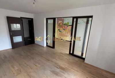 Apartament cu 4 camere în Crângași