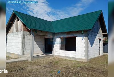 Casă cu 3 camere cu Teren 275 Mp în Braniștea - 1
