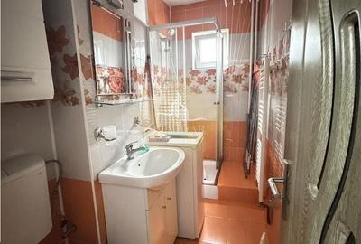 Apartament cu 3 camere în Dacia