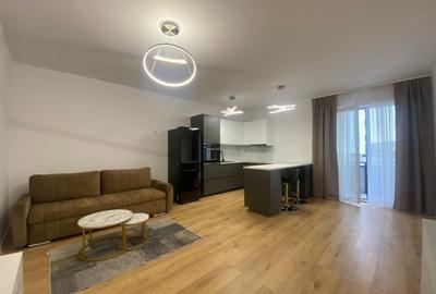 Apartament cu 2 camere semidecomandat, mobilat în Mărăști