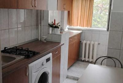 Garsonieră decomandată în Iosia