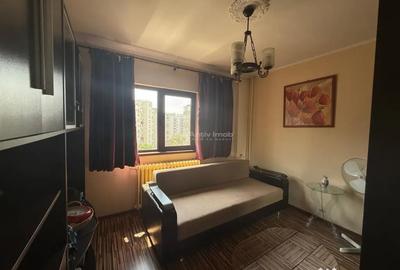Apartament cu 3 camere decomandat în Tineretului - 4