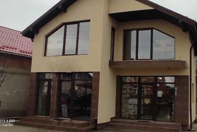 Spațiu comercial, de 30 mp, în Central - 2