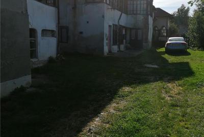 Casă cu 4 camere cu Teren 564 Mp în Câmpulung Muscel