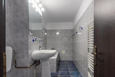 Apartament cu 5 camere în Decebal - 4