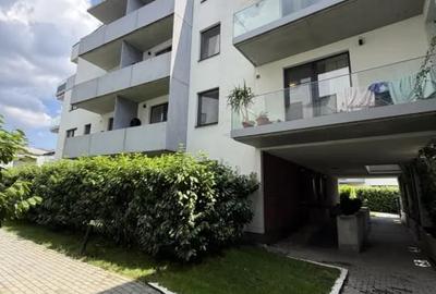 Apartament cu 3 camere decomandat în Parcul Carol