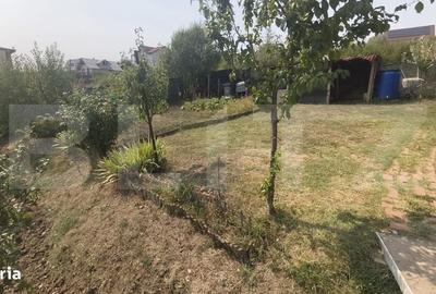 Casă cu 3 camere în Vișani
