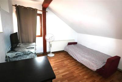Apartament cu 2 camere nedecomandat în Aradului