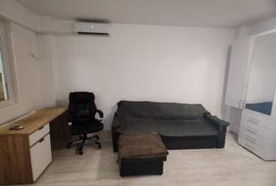 Apartament cu 2 camere semidecomandat, mobilat în Chiajna