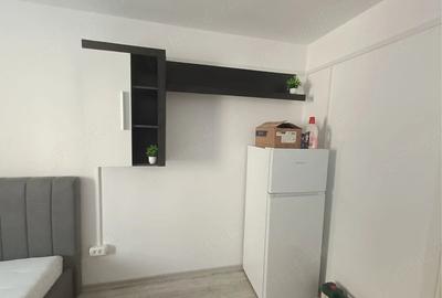 Garsonieră decomandată în Blașcovici