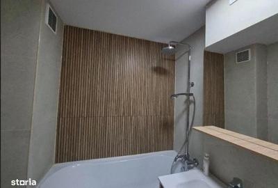 Apartament cu 3 camere decomandat în Florești