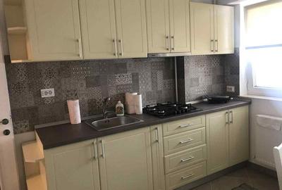 Apartament cu 2 camere decomandat în Păcurari - 2