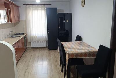 Apartament cu 3 camere decomandat în Independenței - 2