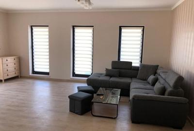 Apartament cu 3 camere decomandat în Exterior Vest - 3