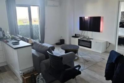 Apartament cu 2 camere decomandat în Km 5 - 5