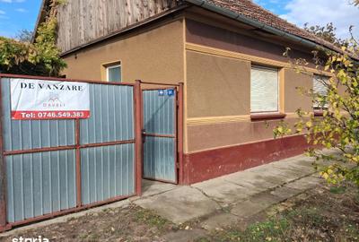 Casă cu 3 camere cu Teren 1800 Mp în Olari