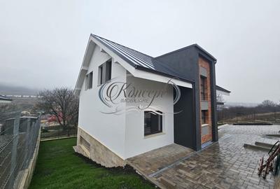 Casă individuală cu 6 camere cu Canalizare în Chinteni - 2