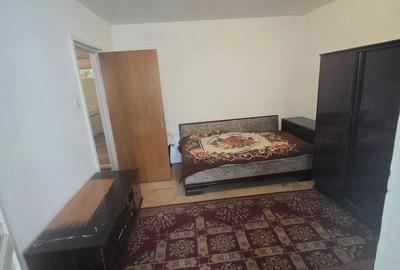 Apartament cu 3 camere decomandat în Militari