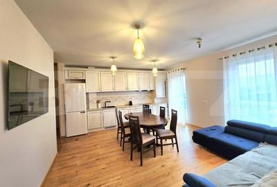 Apartament cu 3 camere semidecomandat, mobilat în Florești