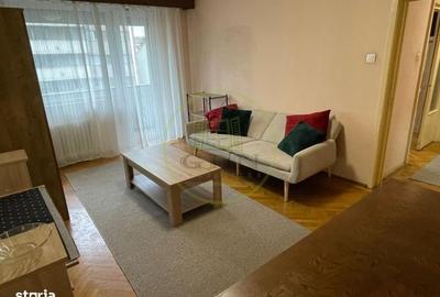 Apartament cu 3 camere decomandat în Ultracentral