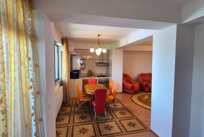 Apartament cu 4 camere decomandat în Domenii - 1