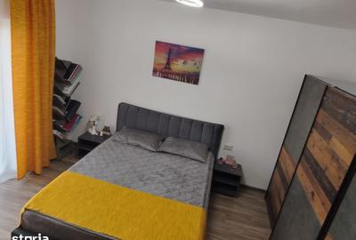 Casă cu 4 camere cu Teren 180 Mp în Chercea - 2