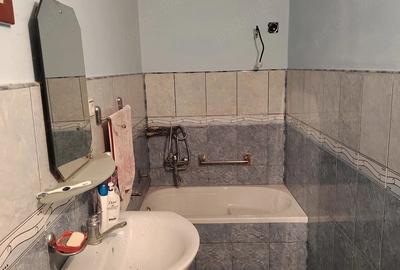 Casă cu 2 camere cu Teren 5000 Mp în Porț - 5