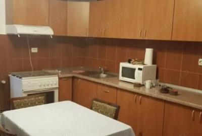 Casă cu 4 camere în Central - 4