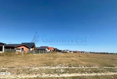 Teren de 512 mp, în Sânmartin