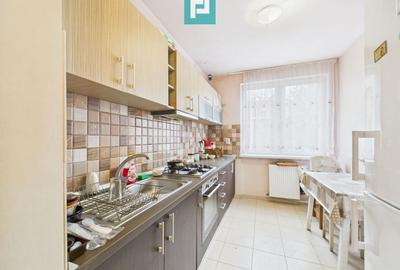 Apartament cu 3 camere în Spitalul Județean - 2
