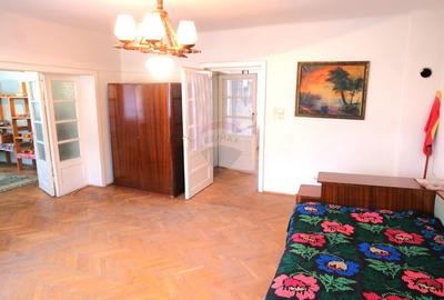 Casă individuală cu 4 camere cu Canalizare în Central - 15