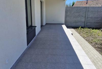 Casă cu 3 camere cu Teren 400 Mp în Becicherecu Mic - 3