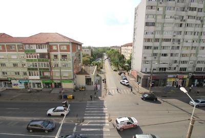 Apartament cu 3 camere decomandat, mobilat în Girocului - 5