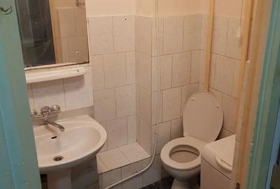 Apartament cu 2 camere decomandat în Complex Studențesc