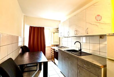 Apartament cu 3 camere semidecomandat în Fălticeni - 5