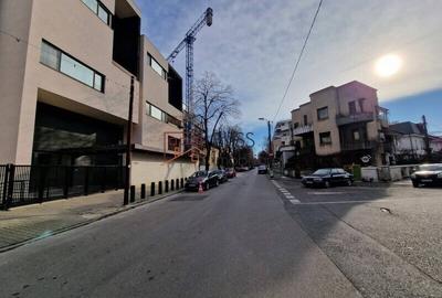 Apartament cu 6 camere în Kiseleff - 12