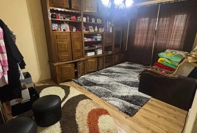 Apartament cu 3 camere decomandat în Central - 1