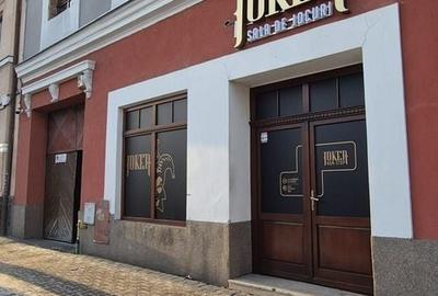 Spațiu comercial, de 100 mp, în Central - 3