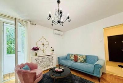 Apartament cu 2 camere, mobilat în P-ța Romană