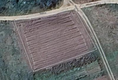 Teren de 1100 mp, în Central