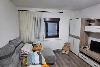 Apartament cu 3 camere decomandat în Central - 3