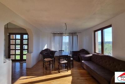 Casă cu 5 camere cu Teren 2220 Mp în Cionchești - 3