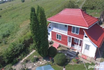 Casă cu 6 camere cu Teren 3600 Mp în Dărmănești - 4
