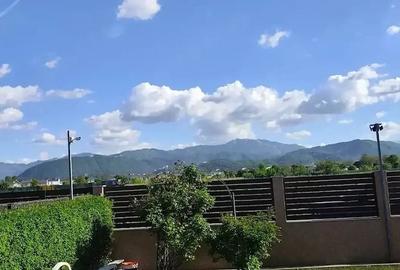 Casă cu Teren 627 Mp în Bartolomeu