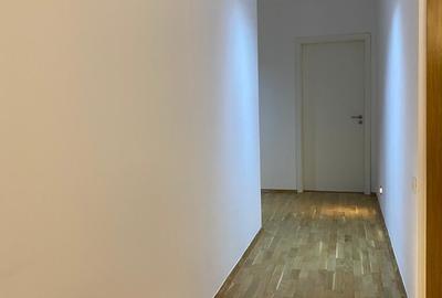 Apartament cu 4 camere decomandat în Central - 13