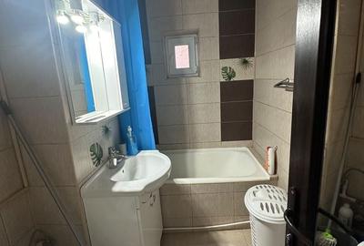 Apartament cu 2 camere decomandat în Exterior Vest