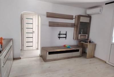 Apartament cu 3 camere semidecomandat, mobilat în Liviu Rebreanu
