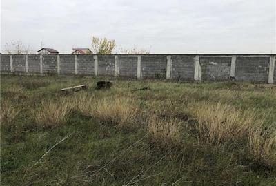Teren de 1650 mp, în Central