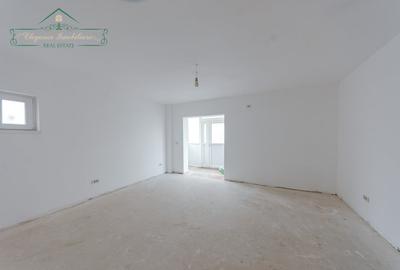 Apartament cu 3 camere decomandat în Miorița - 2